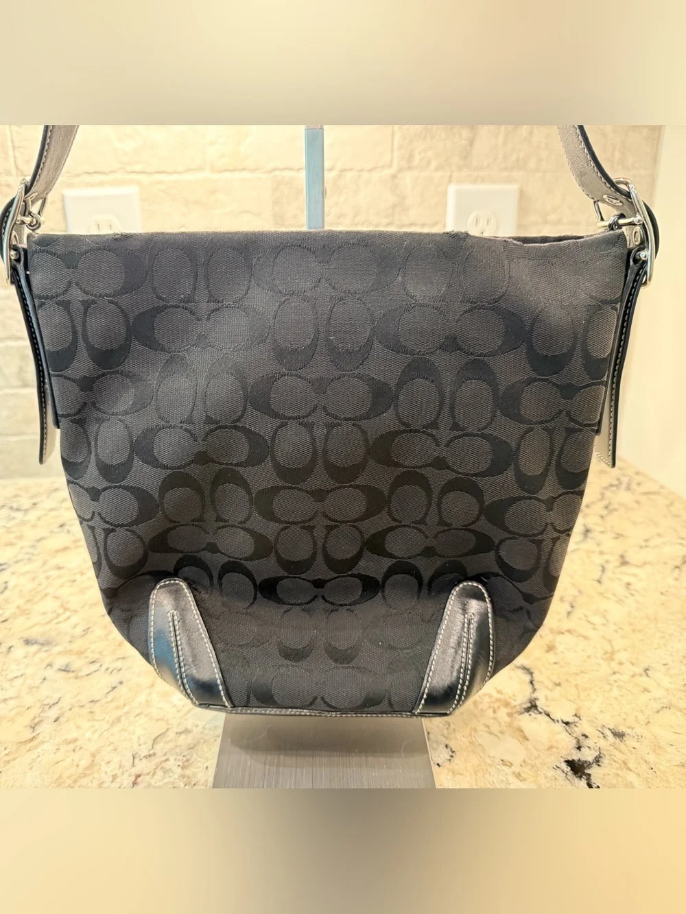 Coach EUC Vintage Black Signature Jacquard Hobo Shoulder Bag